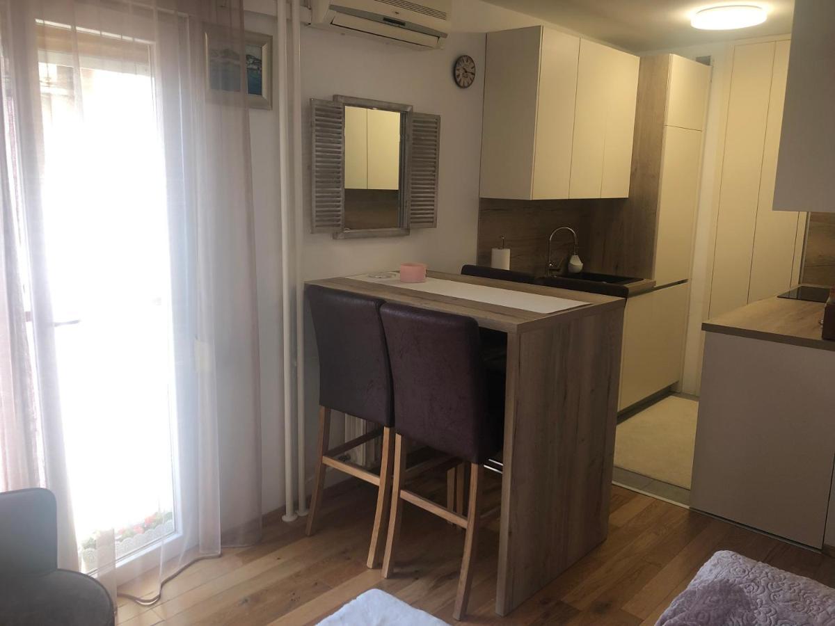 Apartment Ura Риека Экстерьер фото